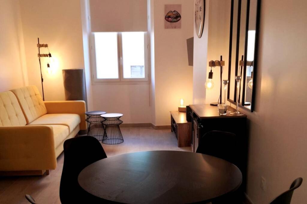 60M² Avec Vue Sur Le Vieux Port... Lägenhet Marseille Exteriör bild