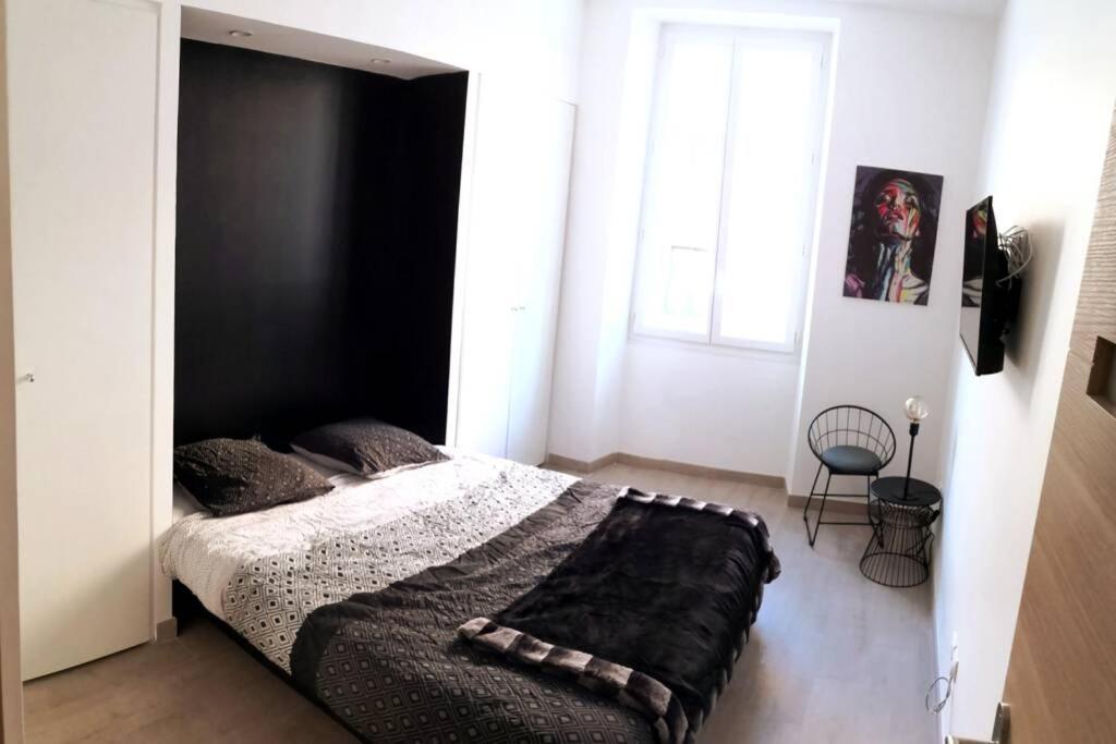 60M² Avec Vue Sur Le Vieux Port... Lägenhet Marseille Exteriör bild