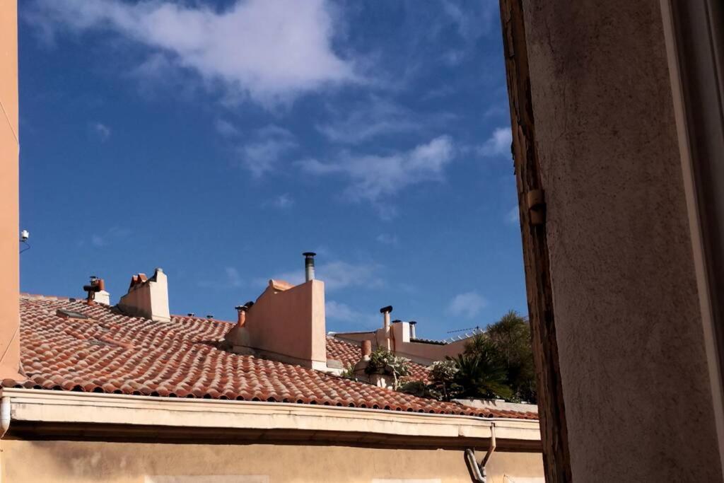 60M² Avec Vue Sur Le Vieux Port... Lägenhet Marseille Exteriör bild